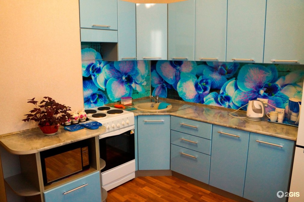 Кухня КПД Курск с эркером