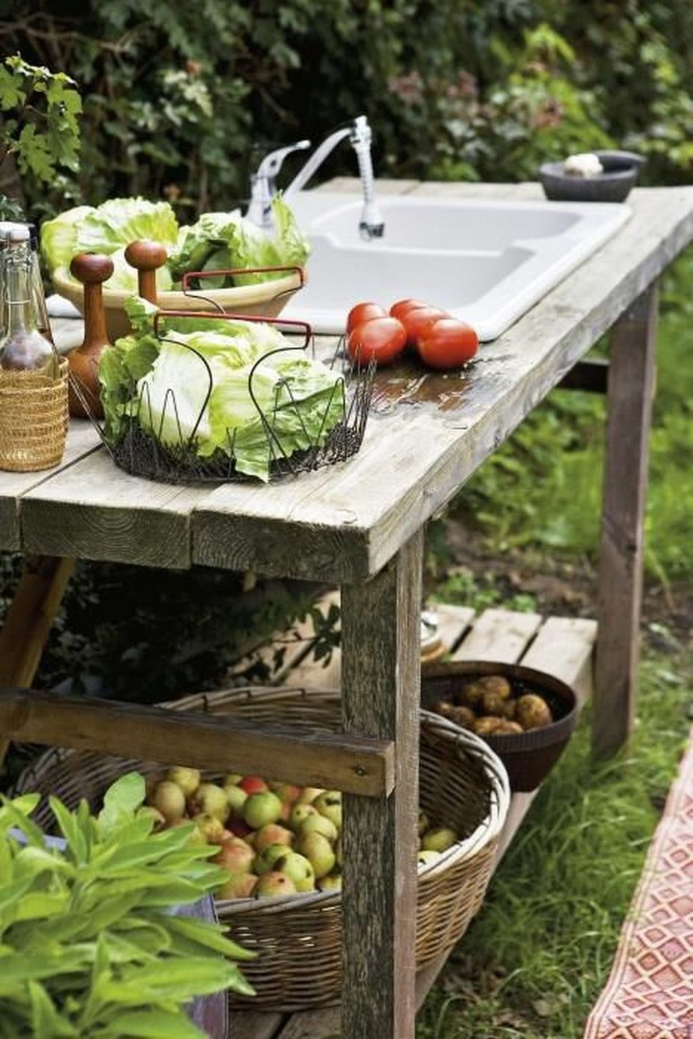 Гарден Китчен Garden Kitchen