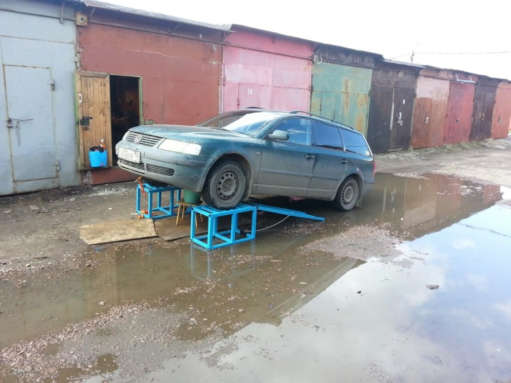 Эстакада для машины