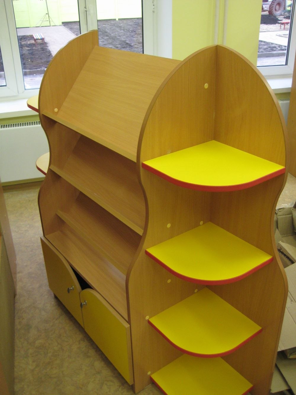 Шкаф для спортивного инвентаря для детского сада (78 фото)