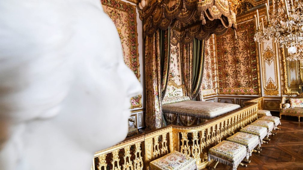 Спальня марии антуанетты в версале (79 фото)